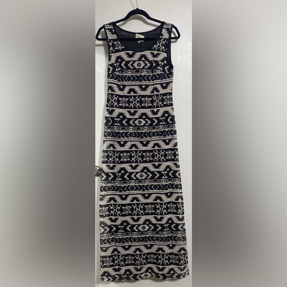 ECI Dresses & Skirts - ECI Black and White Maxi Dress